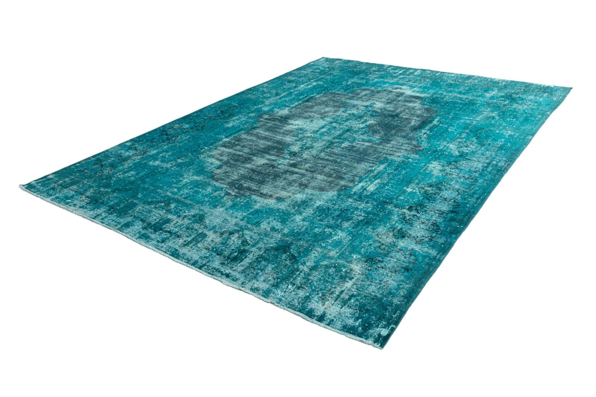 9' 7 x 12' 8 Vintage Royal Wool Rug