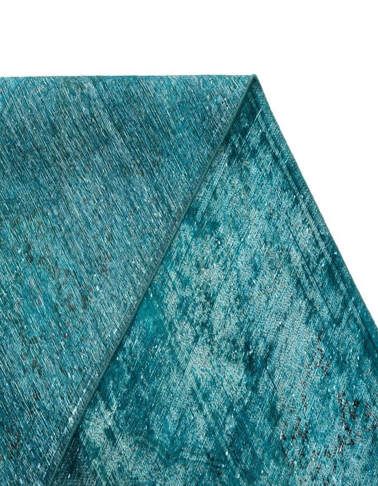 Detail image of 9' 7 x 12' 8 Vintage Royal Wool Rug