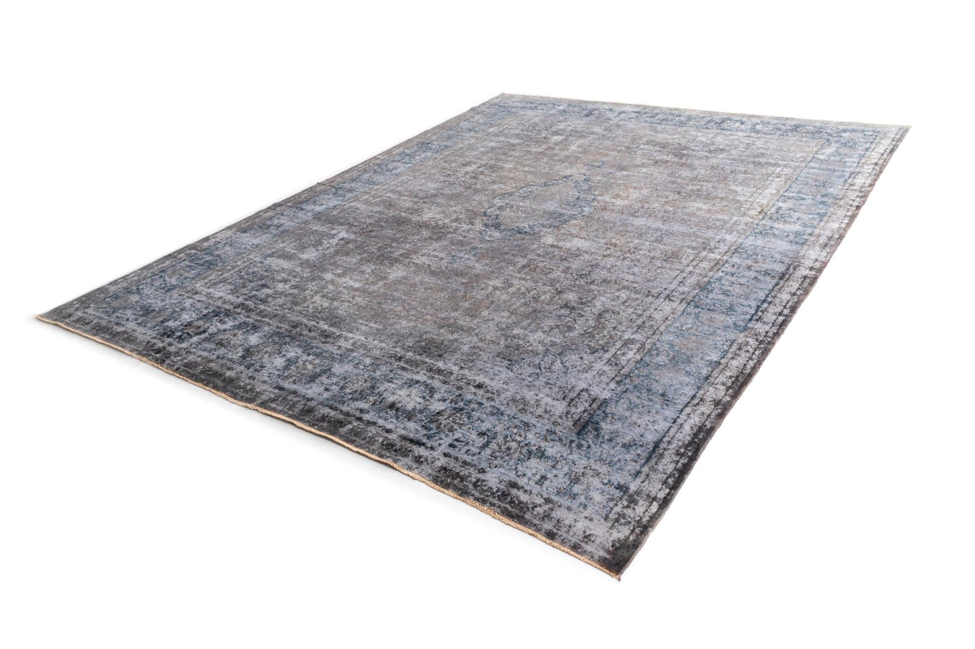 9' 11 x 12' 11 Vintage Royal Wool Rug