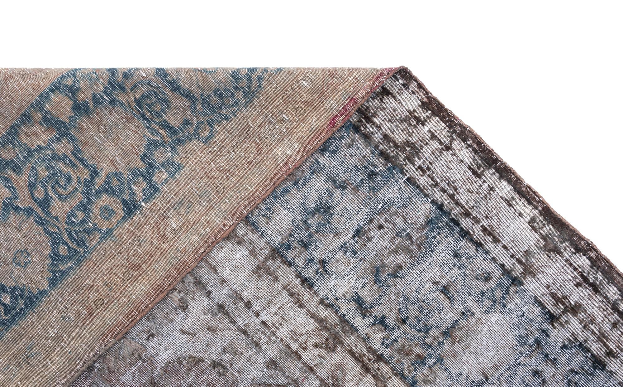 9' 11 x 12' 11 Vintage Royal Wool Rug