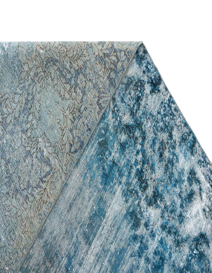 Detail image of 9' 5 x 12' 2 Vintage Royal Wool Rug