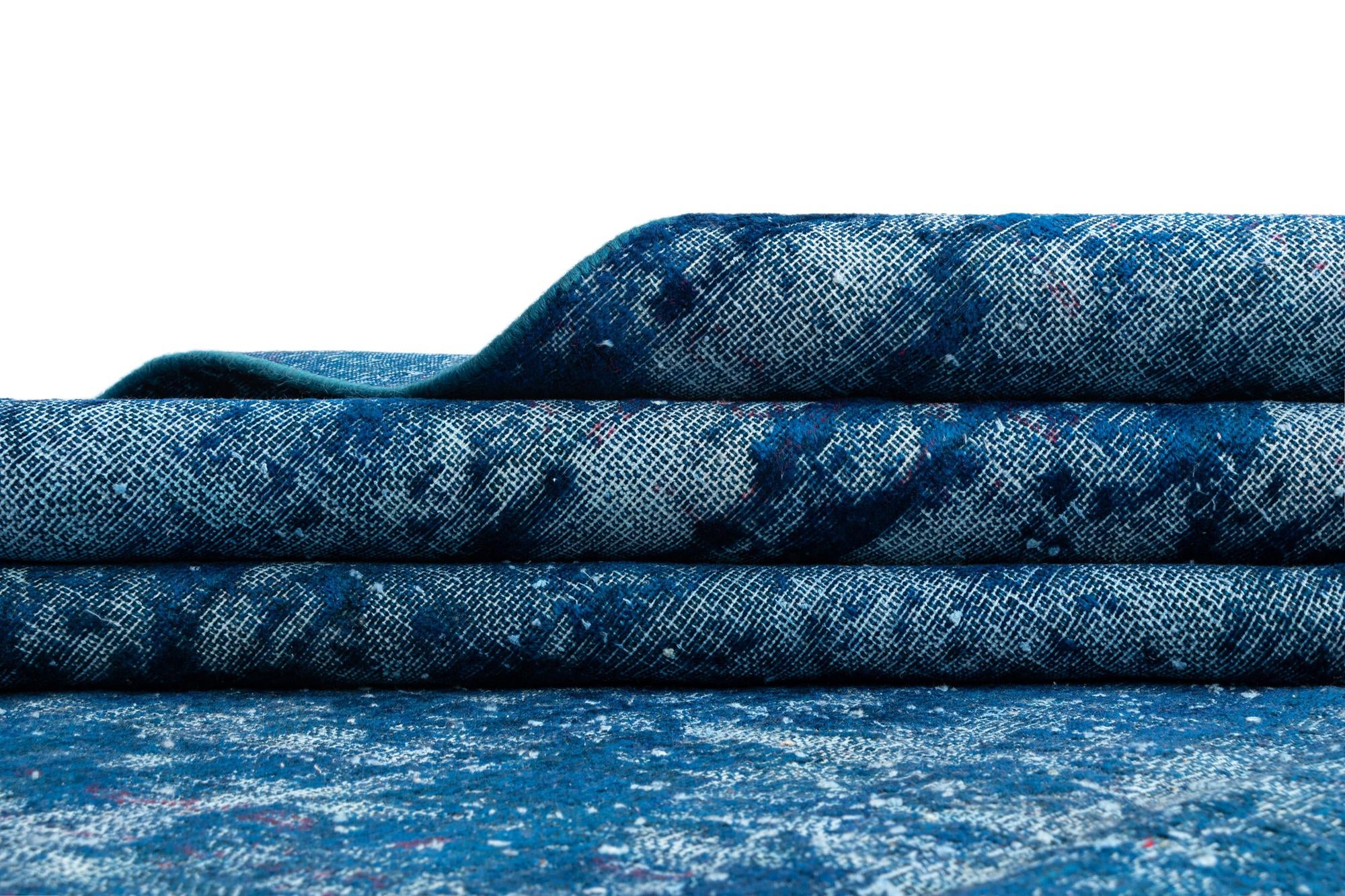 9' 2 x 13' 3 Vintage Royal Wool Rug