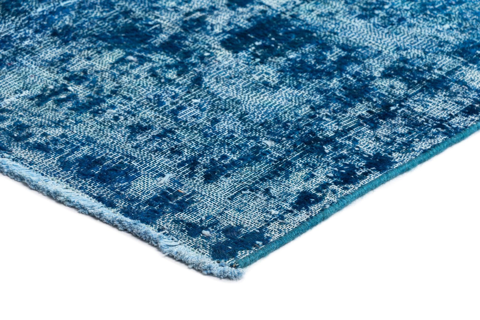 9' 2 x 13' 3 Vintage Royal Wool Rug