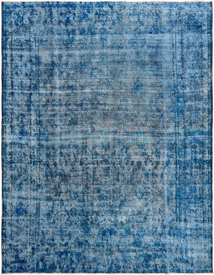 Detail image of 9' 9 x 12' 11 Vintage Royal Wool Rug