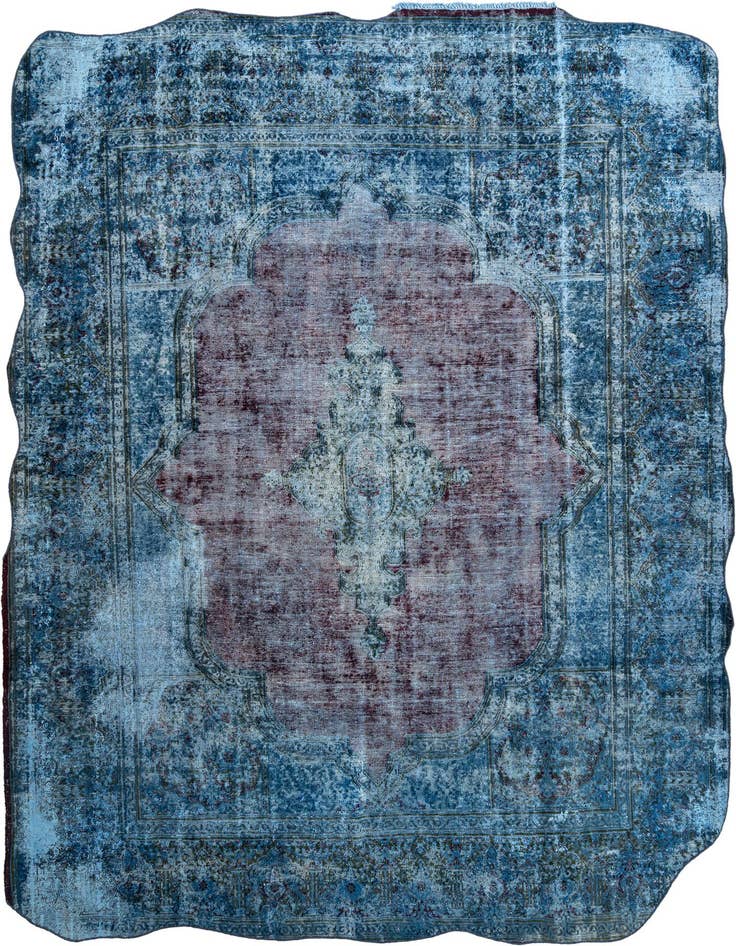 Detail image of 9' 10 x 13' 5 Vintage Royal Wool Rug