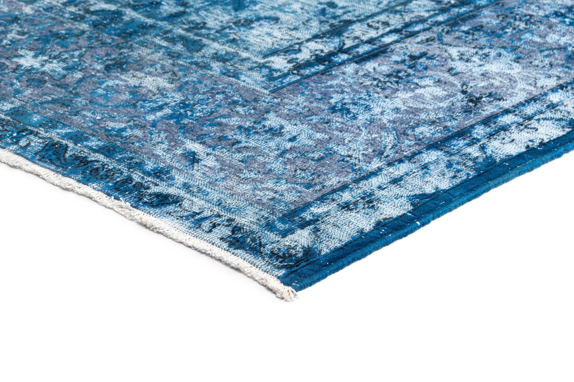 9' 3 x 12' 2 Vintage Royal Wool Rug