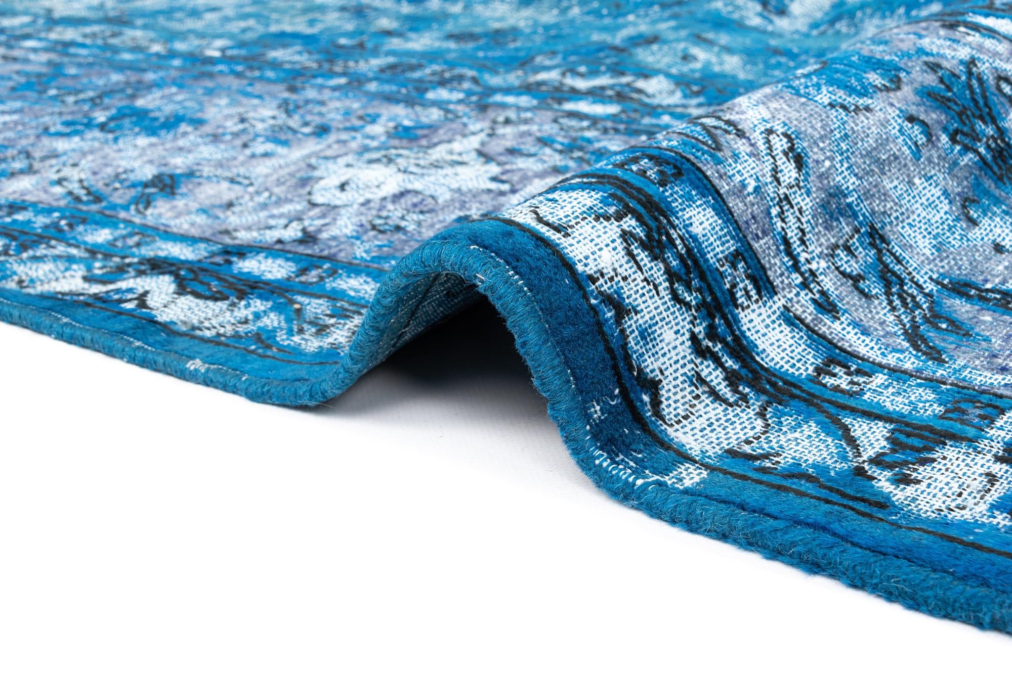 9' 3 x 12' 2 Vintage Royal Wool Rug