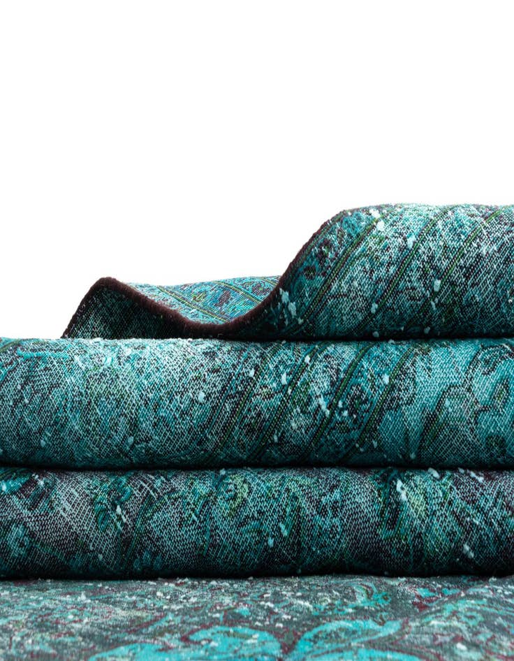 Detail image of 9' 9 x 16' 2 Vintage Royal Wool Rug