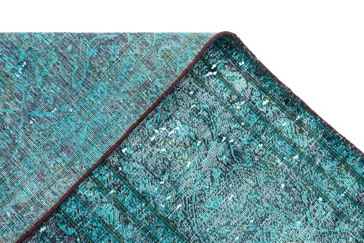 Detail image of 9' 9 x 16' 2 Vintage Royal Wool Rug