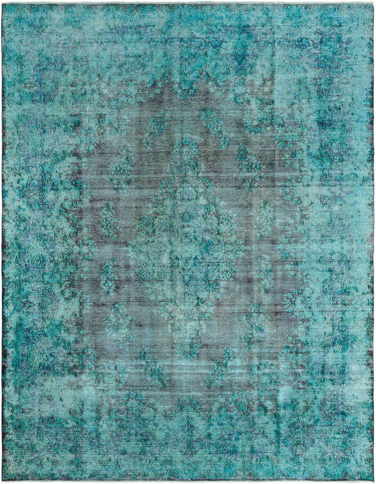 Detail image of 9' 8 x 13' 7 Vintage Royal Wool Rug