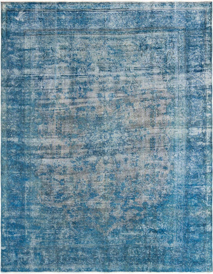 Detail image of 9' 7 x 12' 8 Vintage Royal Wool Rug