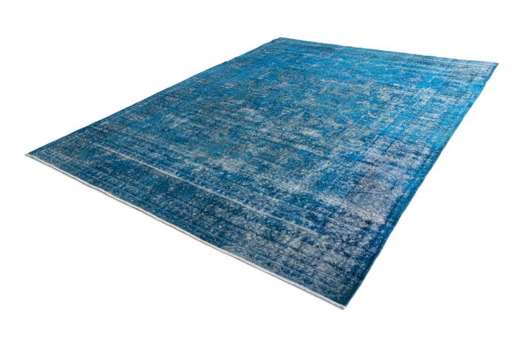 Detail image of 9' 9 x 12' 11 Vintage Royal Wool Rug
