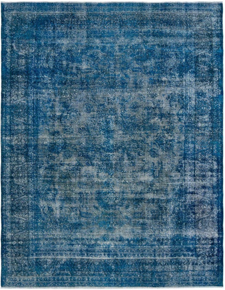 Detail image of 9' 9 x 12' 11 Vintage Royal Wool Rug
