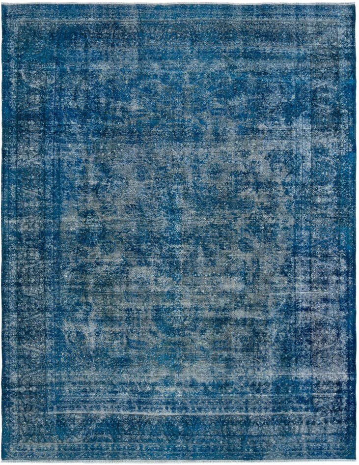 Detail image of 9' 9 x 12' 11 Vintage Royal Wool Rug