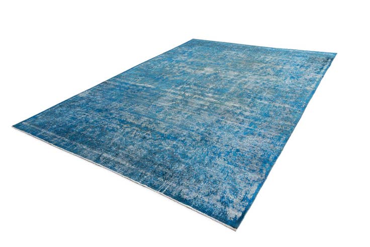Detail image of 9' 7 x 13' 5 Vintage Royal Wool Rug