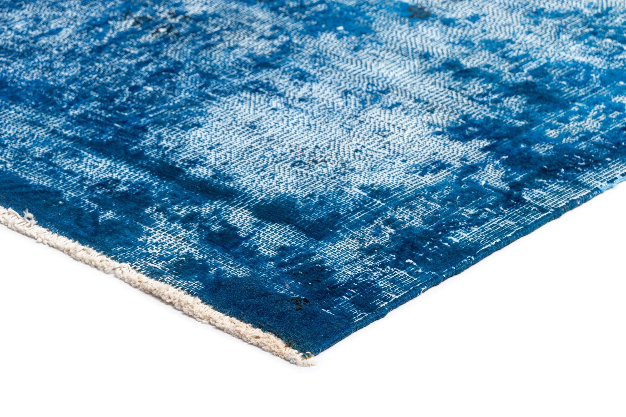9' 9 x 12' 11 Vintage Royal Wool Rug