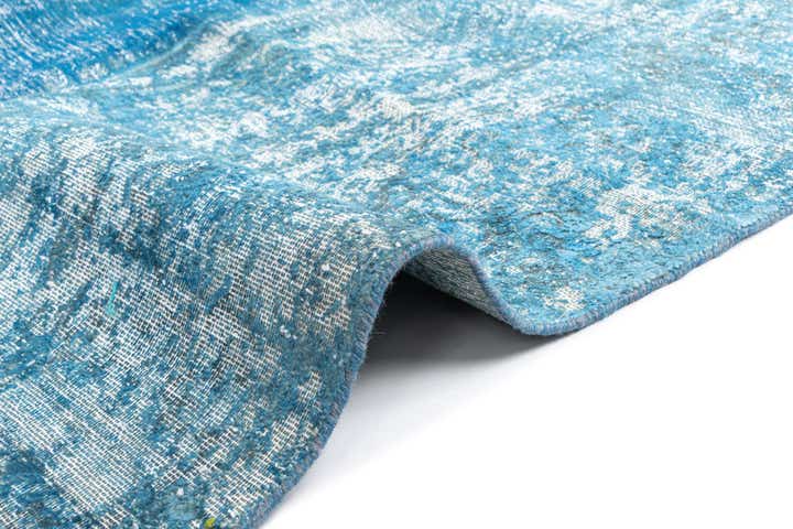 9' 1 x 13' Vintage Royal Wool Rug