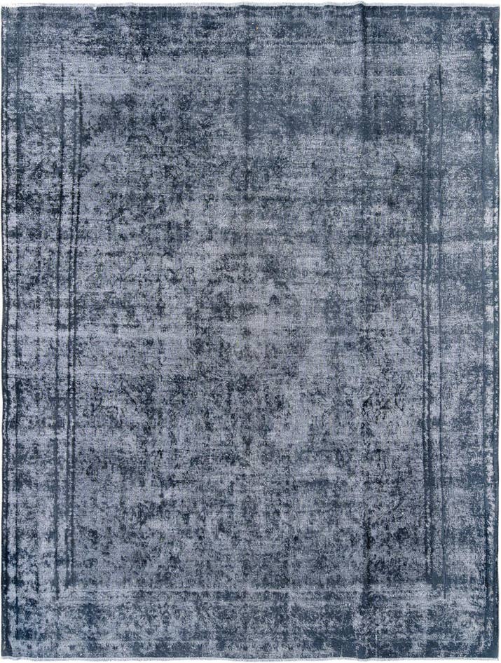 Detail image of 9' 5 x 12' 6 Vintage Royal Wool Rug