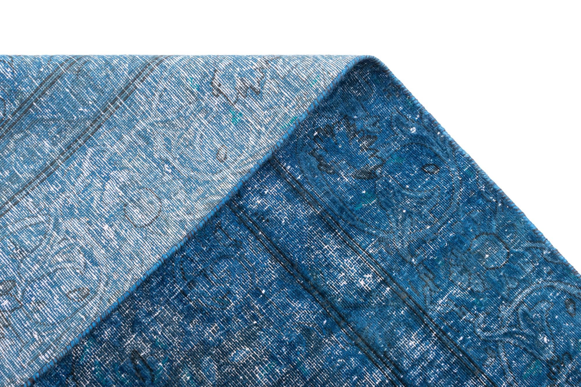 8' 8 x 12' 1 Vintage Royal Wool Rug