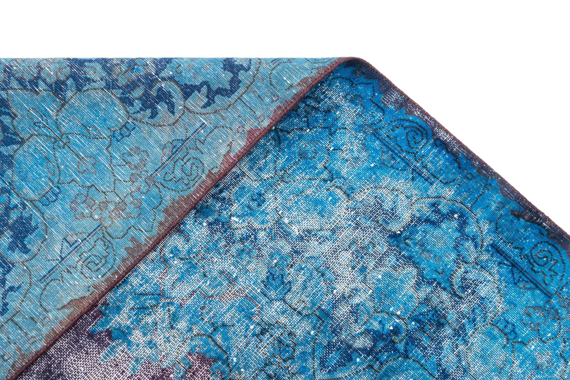 9' 7 x 12' 11 Vintage Royal Wool Rug