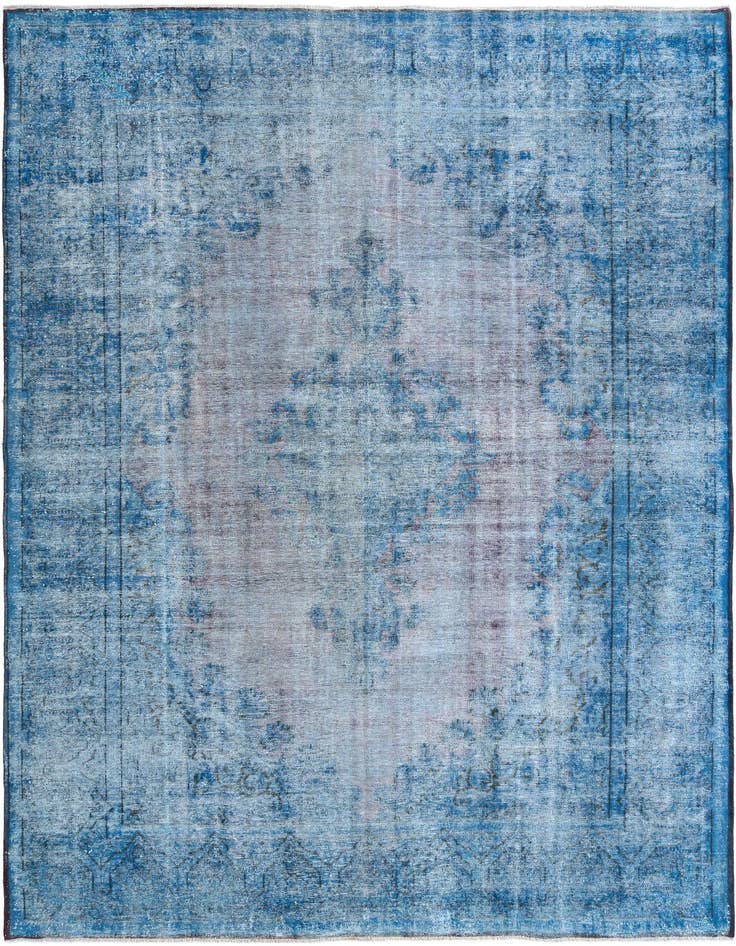 Detail image of 9' 8 x 13' 9 Vintage Royal Wool Rug