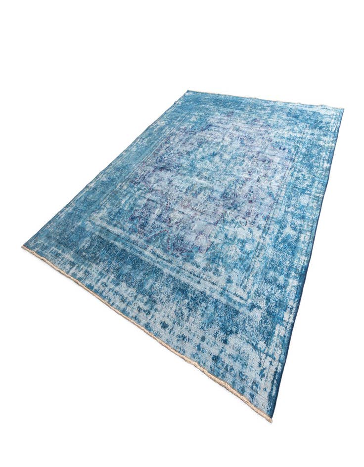 Detail image of 9' 9 x 12' 5 Vintage Royal Wool Rug