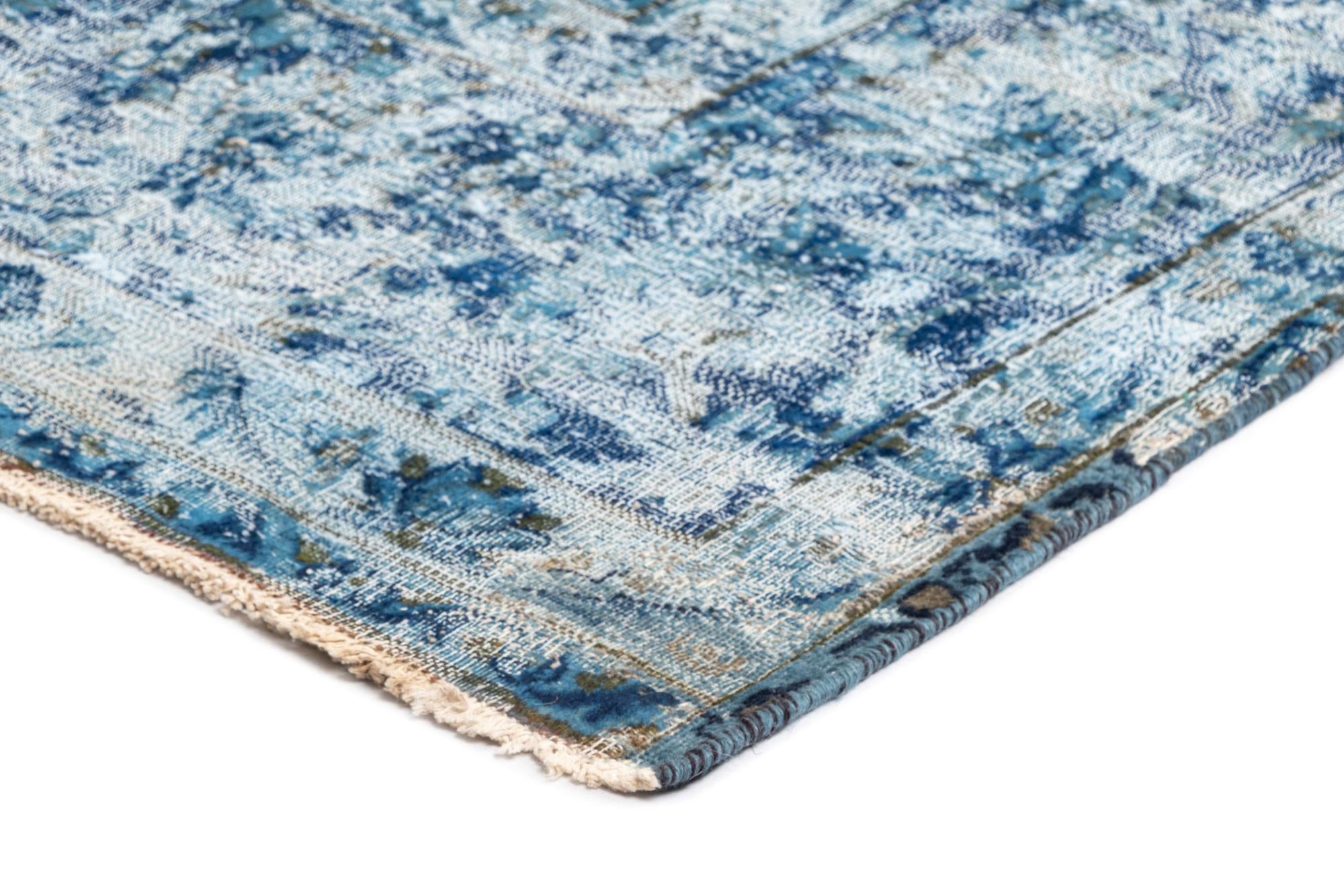 8' 6 x 12' 8 Vintage Royal Wool Rug