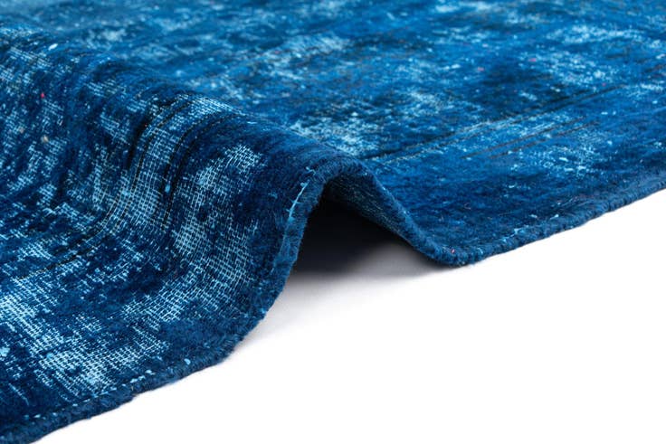 Detail image of 240cm x 295cm Vintage Royal Alfombra Lana