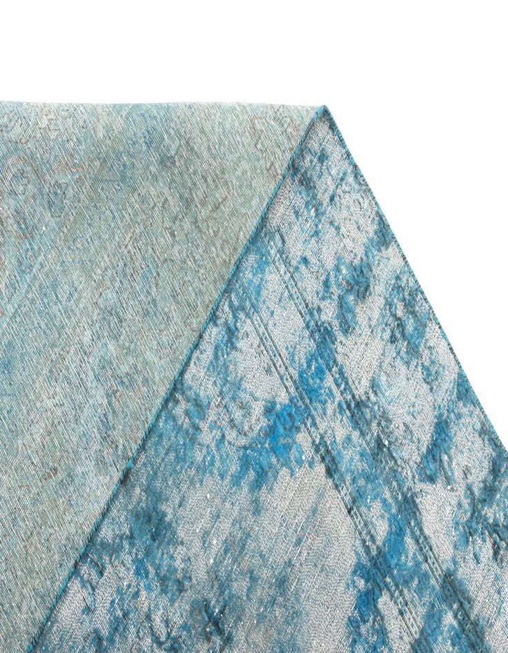 Detail image of 8' 7 x 11' 5 Vintage Royal Wool Rug