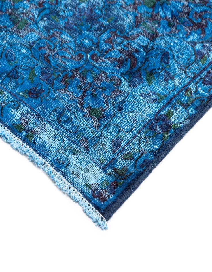 Detail image of 8' 1 x 11' Vintage Royal Wool Rug