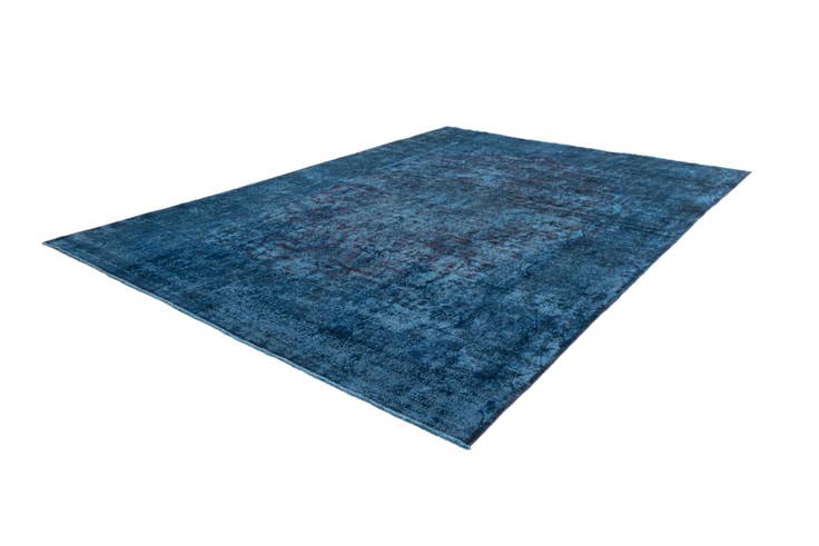 Detail image of 9' 7 x 13' 2 Vintage Royal Wool Rug