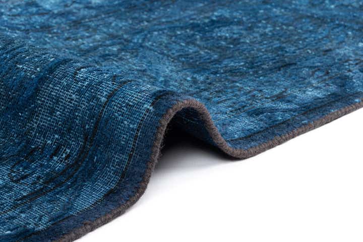 9' 7 x 13' 2 Vintage Royal Wool Rug