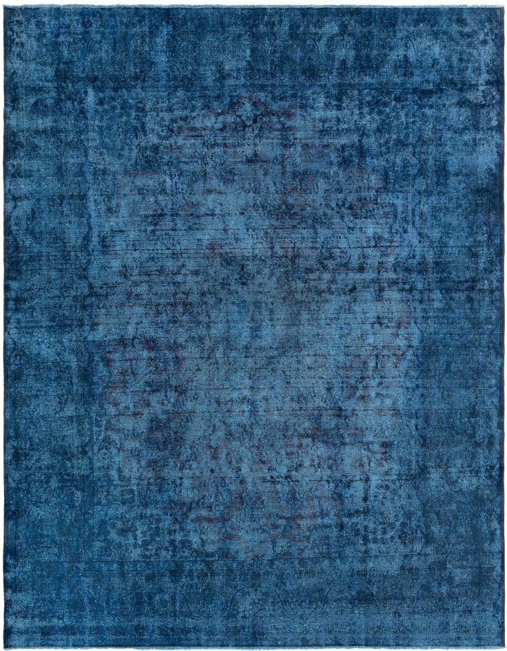Detail image of 9' 7 x 13' 2 Vintage Royal Wool Rug