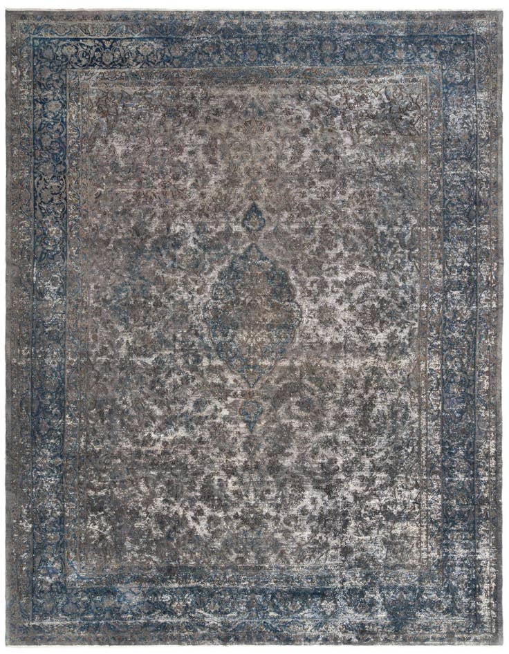 Detail image of 11' x 15' 6 Vintage Royal Wool Rug