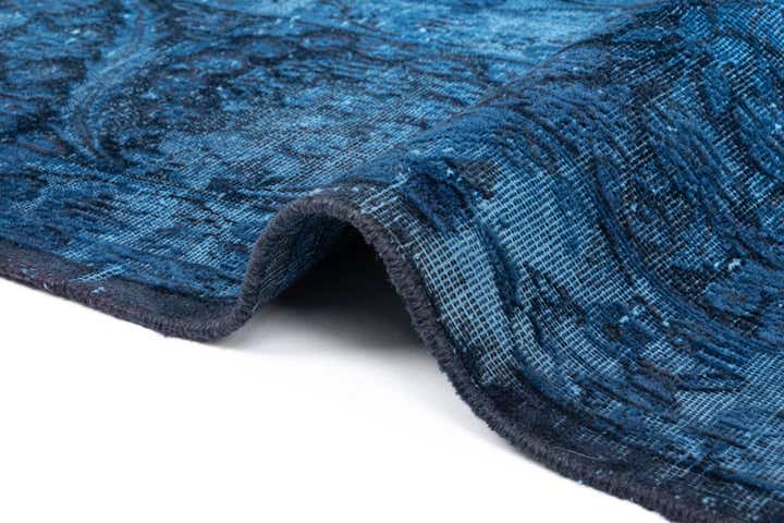 9' 10 x 13' Vintage Royal Wool Rug