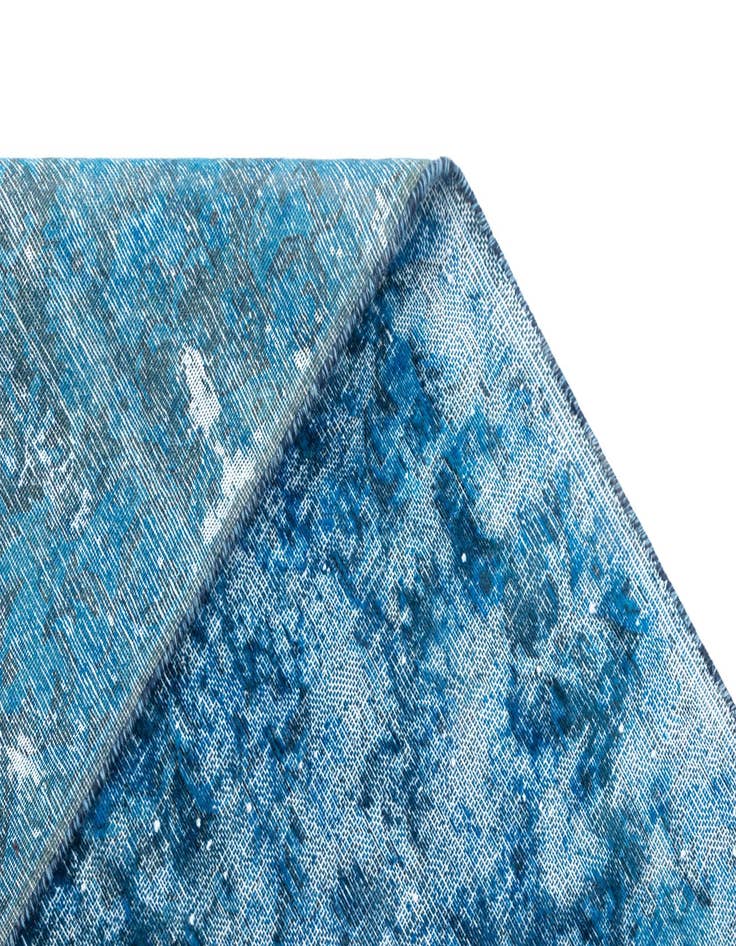 Detail image of 9' 7 x 13' 1 Vintage Royal Wool Rug