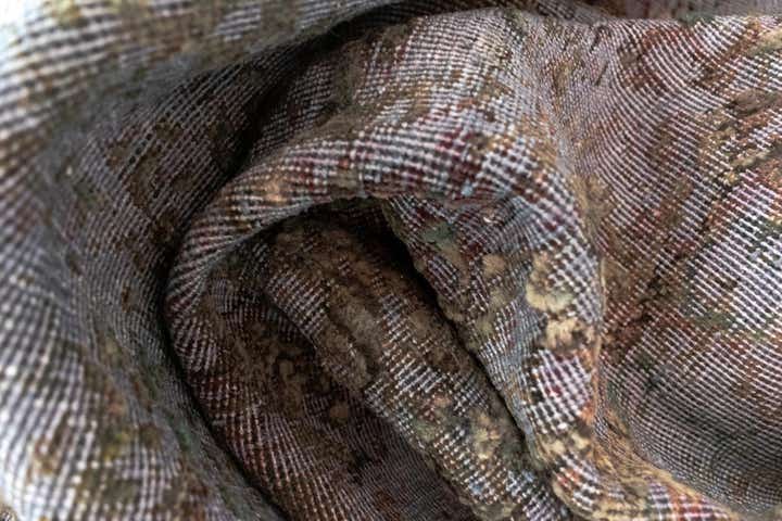 6' 9 x 9' 8 Vintage Royal Wool Rug