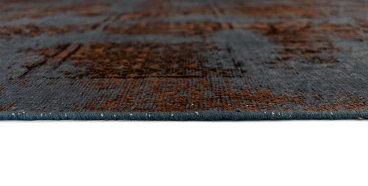 4' 6 x 6' 4 Vintage Royal Wool Rug
