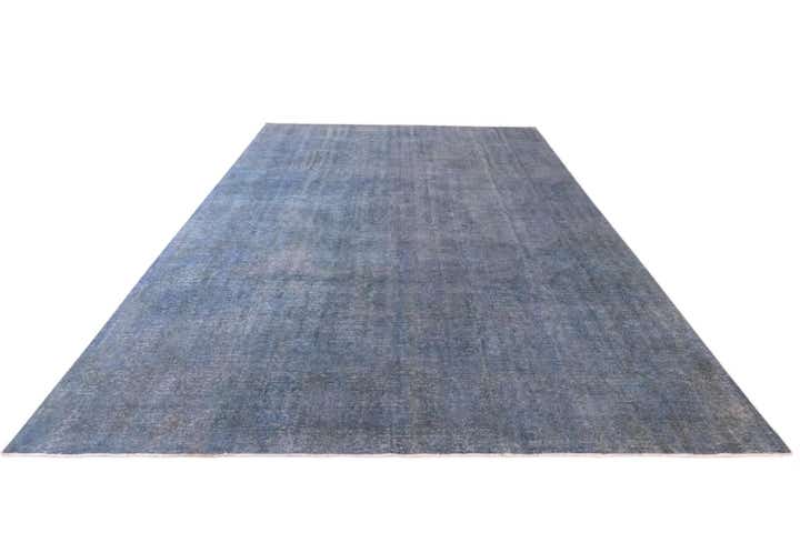 9' 6 x 12' 10 Vintage Royal Wool Rug