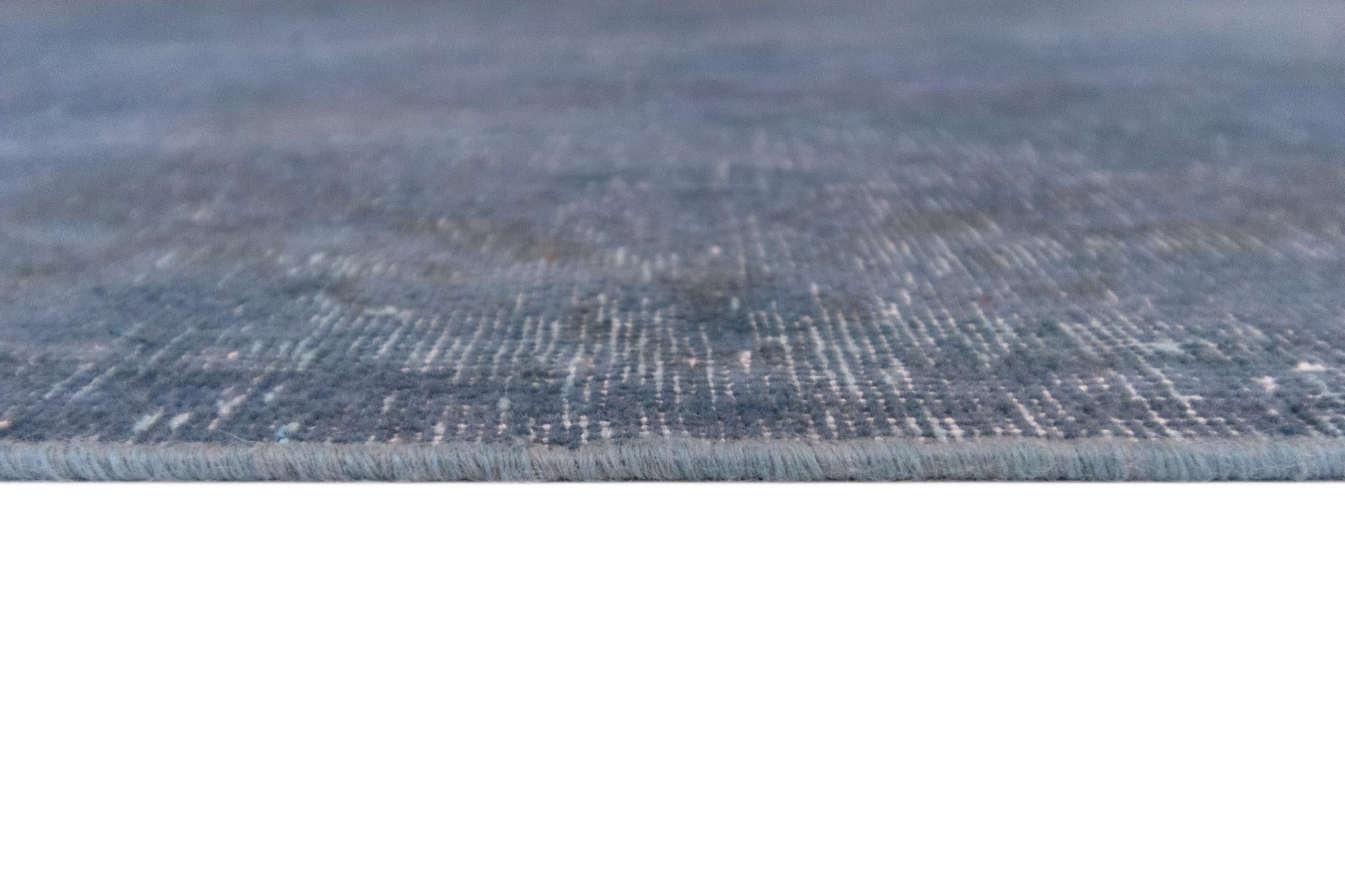 9' 6 x 12' 10 Vintage Royal Wool Rug