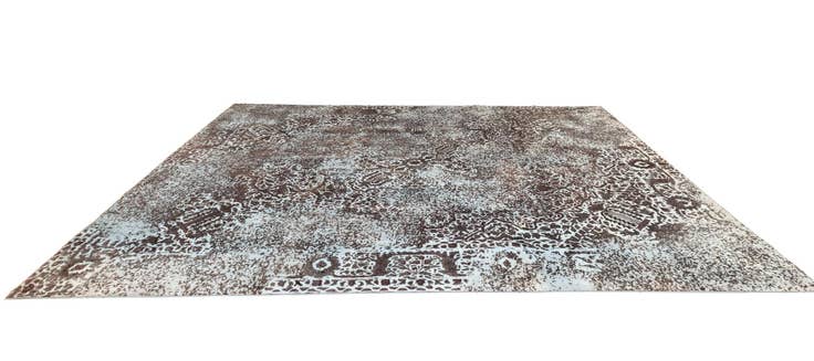 Detail image of 9' 4 x 12' 6 Vintage Royal Wool Rug