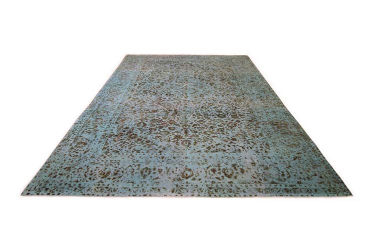 Detail image of 9' 4 x 12' 8 Vintage Royal Wool Rug