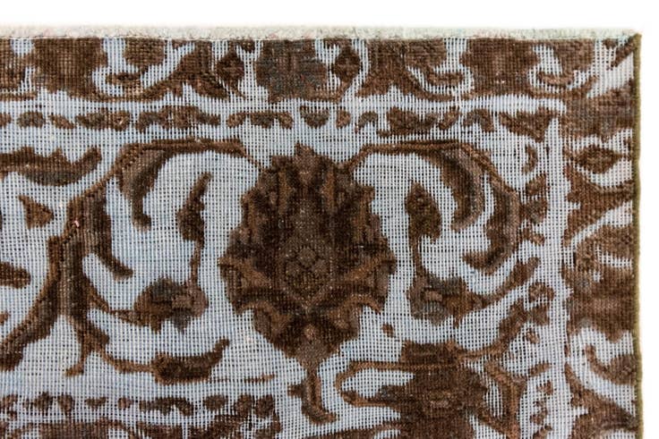 Detail image of 8' 10 x 12' 1 Vintage Royal Wool Rug