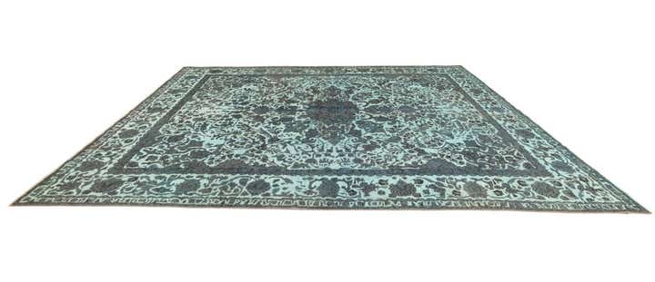 9' 10 x 12' 10 Vintage Royal Wool Rug