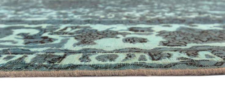 Detail image of 9' 10 x 12' 10 Vintage Royal Wool Rug