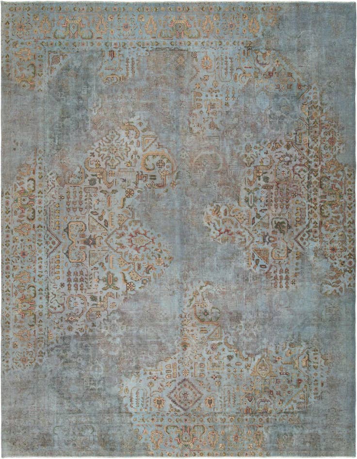 Detail image of 9' 11 x 12' 10 Vintage Royal Wool Rug