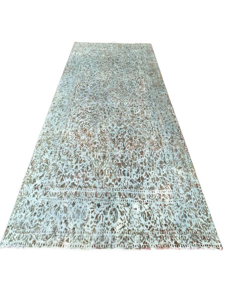 Detail image of 9' 7 x 12' 11 Vintage Royal Wool Rug