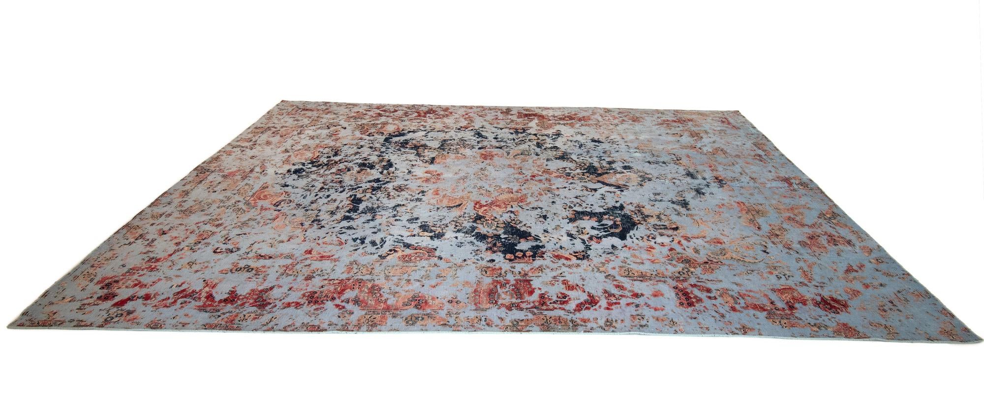 9' 3 x 12' 9 Vintage Royal Wool Rug