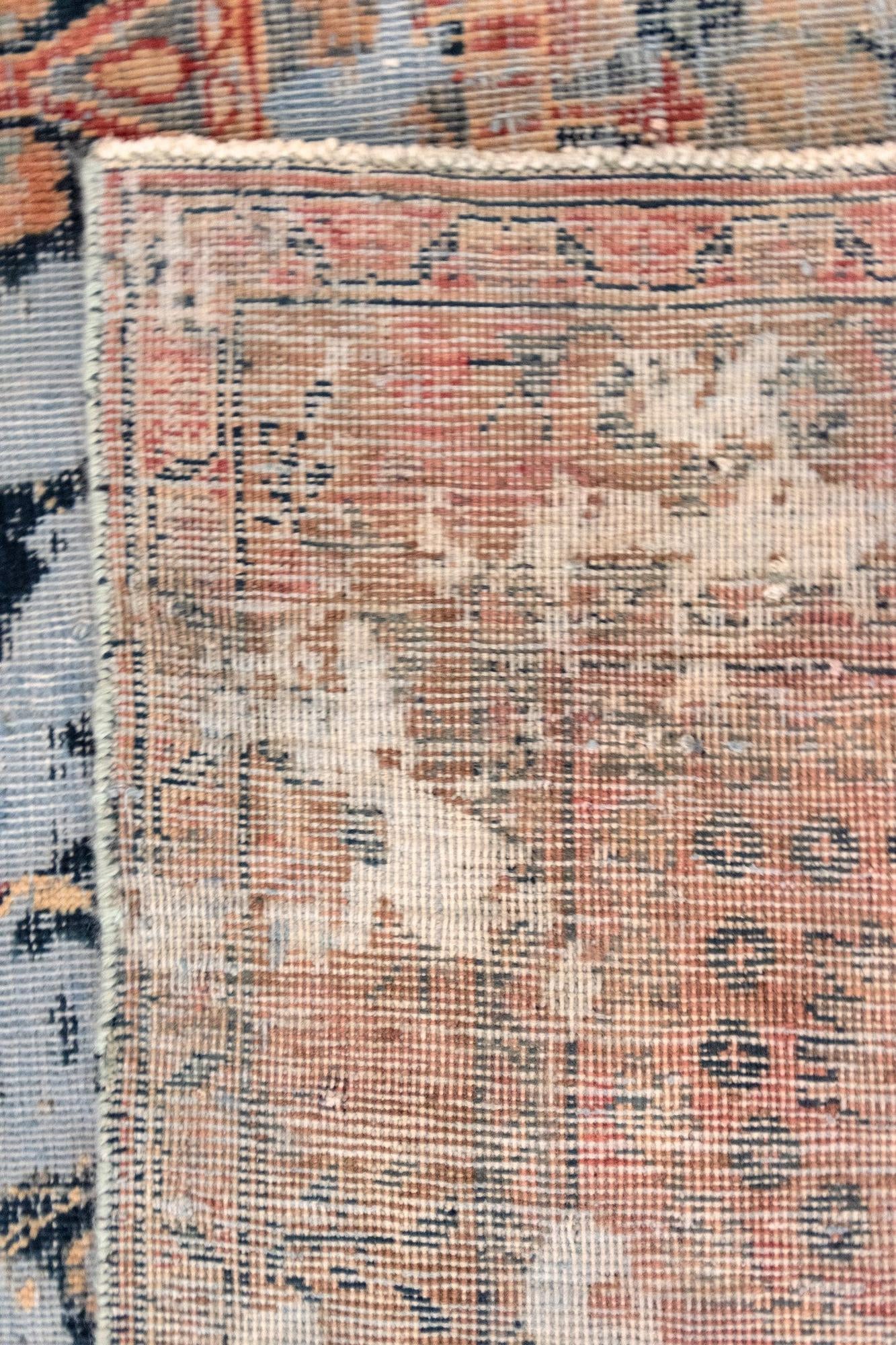 9' 3 x 12' 9 Vintage Royal Wool Rug