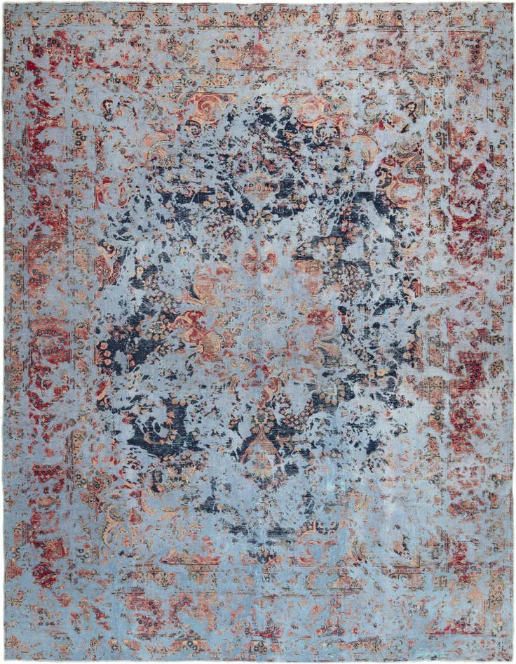 Detail image of 9' 3 x 12' 9 Vintage Royal Wool Rug